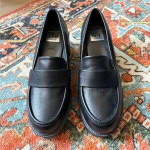 DV Dolce Vita Black Vegan Leather heeled Loafers